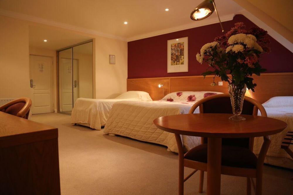 Hotel Ceann Sibeal Беллиферритер Экстерьер фото
