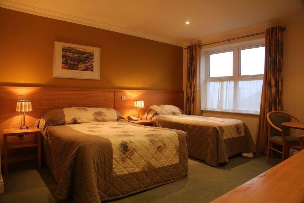 Hotel Ceann Sibeal Беллиферритер Экстерьер фото